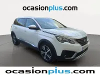 Usado Peugeot 5008 Allure 131 CV (96 kW) 2019 Blanco SUV