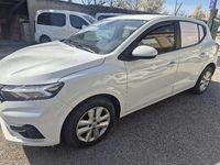 Usado Dacia Sandero 101 CV (74 kW) 2022 Blanco Berlina