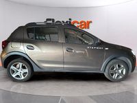 Usado Dacia Sandero Essentiel 100 CV (73 kW) 2020 Negro Berlina