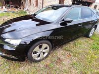 Usado Skoda Superb Ambition 150 CV (110 kW) 2018 Negro Berlina