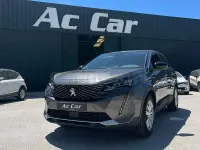 Usado Peugeot 3008 Active 130 CV (95 kW) 2021 Gris / plata SUV