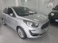 Usado Ford Ka Plus Ultimate 85 CV (62 kW) 2019 Gris / plata Utilitario