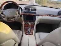 Usado Mercedes E320 Elegance 197 CV (144 kW) 2003 Gris / plata Berlina