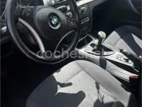 Usado BMW 116 115 CV (84 kW) 2009 Negro Utilitario