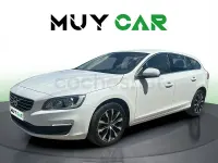 Usado Volvo V60 Momentum 150 CV (110 kW) 2017 Blanco Familiar