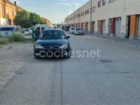 Usado Ford Mondeo Futura 115 CV (84 kW) 2005 Verde Berlina