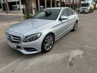 Usado Mercedes C220 Avantgarde 170 CV (125 kW) 2014 Gris / plata Berlina