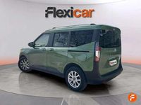 Usado Ford Tourneo Titanium 125 CV (91 kW) 2024 Verde Van