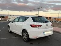 Käytetty Seat Leon I-Tech 105 HP (77 kW) 2015 Valkoinen Sedan
