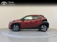 Usado Toyota Aygo X Edition 72 CV (52 kW) 2022 Rojo SUV