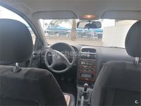 Usado Opel Astra Comfort 100 CV (73 kW) 2001 Gris / plata Berlina