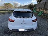 Usado Renault Clio IV Life 75 CV (55 kW) 2016 Blanco Berlina