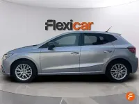 Usado Seat Ibiza 115 CV (84 kW) 2024 Gris Utilitario