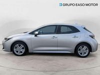 Usado Toyota Corolla Active 122 CV (89 kW) 2022 Plateado Utilitario