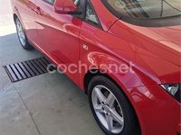 Usado Seat Altea XL Style 105 CV (77 kW) 2013 Rojo Monovolumen
