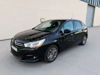Usado Citroën C4 114 CV (83 kW) 2013 Negro Berlina