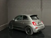 Usado Abarth 595 Competizione 180 CV (132 kW) 2017 Gris / plata Berlina