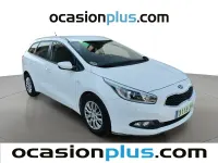 Usado Kia Ceed GT 110 CV (80 kW) 2015 Blanco Familiar