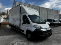 Usado Citroën Jumper 165 CV (121 kW) 2021 Blanco Monovolumen