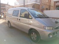 Usado Hyundai H-1 140 CV (102 kW) 2003 Gris / plata Monovolumen