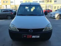 Usado Opel Combo Cosmo 70 CV (51 kW) 2006 Blanco Monovolumen