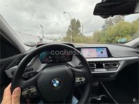 Usado BMW 118 136 CV (100 kW) 2023 Gris / plata Utilitario