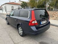 usado Volvo V70 D3 Kinetic Aut.