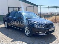 Usado VW Passat Highline 140 CV (102 kW) 2012 Negro Berlina