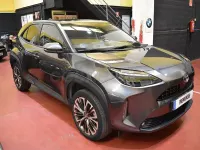 Usado Toyota Yaris Cross Style 116 CV (85 kW) 2022 Gris / plata SUV