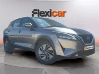 Usado Nissan Qashqai Acenta 140 CV (102 kW) 2024 Gris SUV