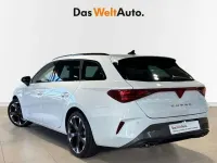 Usado Cupra Leon 150 CV (110 kW) 2024 Blanco Familiar