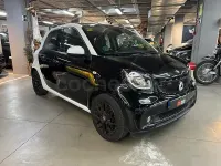 Usado Smart ForFour Passion 90 CV (66 kW) 2016 Negro Utilitario
