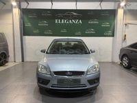 Usado Ford Focus Ghia 136 CV (100 kW) 2005 Gris / plata Berlina