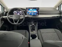 Usado VW Golf VIII 115 CV (84 kW) 2025 Azul Berlina