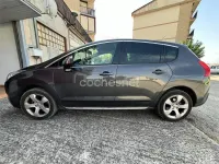 Usado Peugeot 3008 Style 112 CV (82 kW) 2012 Gris / plata Familiar