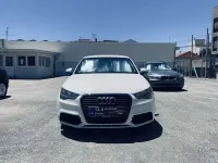 Usado Audi A1 Attraction 86 CV (63 kW) 2012 Blanco Utilitario