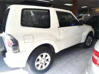 Usado Mitsubishi Montero Motion 200 CV (147 kW) 2014 Beige SUV