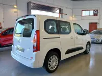 Käytetty Opel Combo Life Edition+ 102 HP (75 kW) 2022 Valkoinen Tila-auto