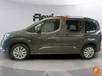 Usado Opel Combo Elegance 130 CV (95 kW) 2021 Gris Monovolumen