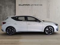 Usado Cupra Leon 204 CV (150 kW) 2025 Gris / plata Berlina