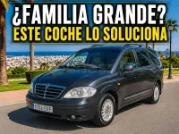Usado SsangYong Rodius 165 CV (121 kW) 2010 Gris / plata Monovolumen