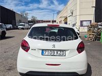 Usado Peugeot 208 82 CV (60 kW) 2019 Blanco Utilitario