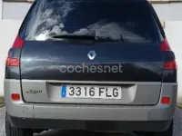 Usado Renault Grand Scénic II Dynamique 150 CV (110 kW) 2007 Negro Monovolumen