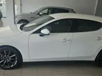 Nuevo Mazda 3 Center-Line 140 CV (102 kW) 2025