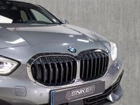 Usado BMW 118 150 CV (110 kW) 2024 Gris / plata Utilitario