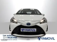 Usado Toyota Yaris Hybrid Active 100 CV (73 kW) 2019 Blanco Berlina
