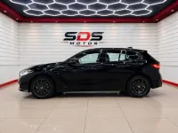 Usado BMW 118 140 CV (102 kW) 2019 Negro Utilitario