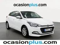 Usado Hyundai i20 84 CV (61 kW) 2017 Blanco Utilitario