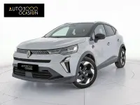 Usado Renault Captur Techno 100 CV (73 kW) 2025 Gris / plata SUV