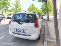 Usado Peugeot 5008 Allure 120 CV (88 kW) 2015 Blanco Monovolumen